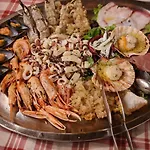 La Dimora Di Alloggi E Trattoria 3*