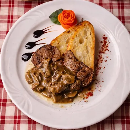 La Dimora Di Alloggi E Trattoria فندق مبيت وإفطار 3*